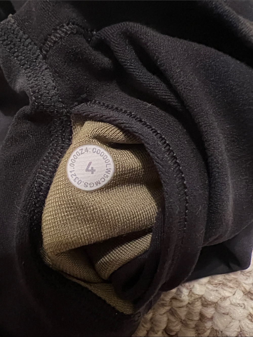 lululemon athletica align Faded Olive Tie-Dye High-Rise Leggings - 28” - Picture 9 of 9